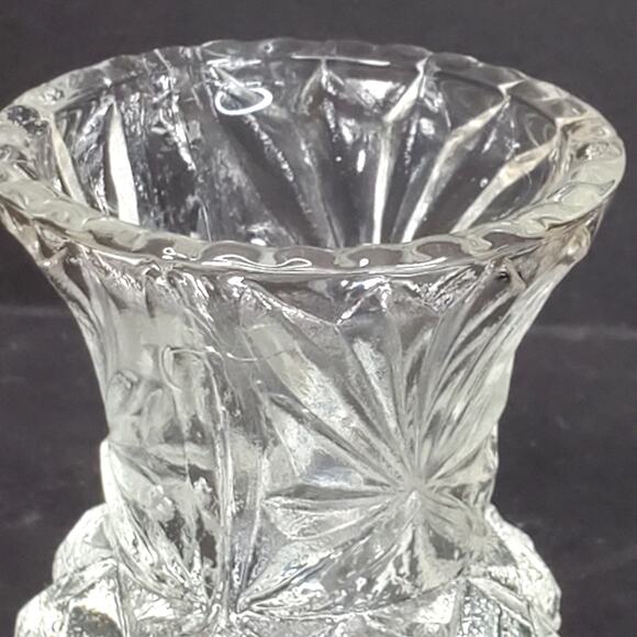 Vtg Glass Toothpick Holder Sawtooth Trim Diamond Minimalist Decor - Picture 4 of 9